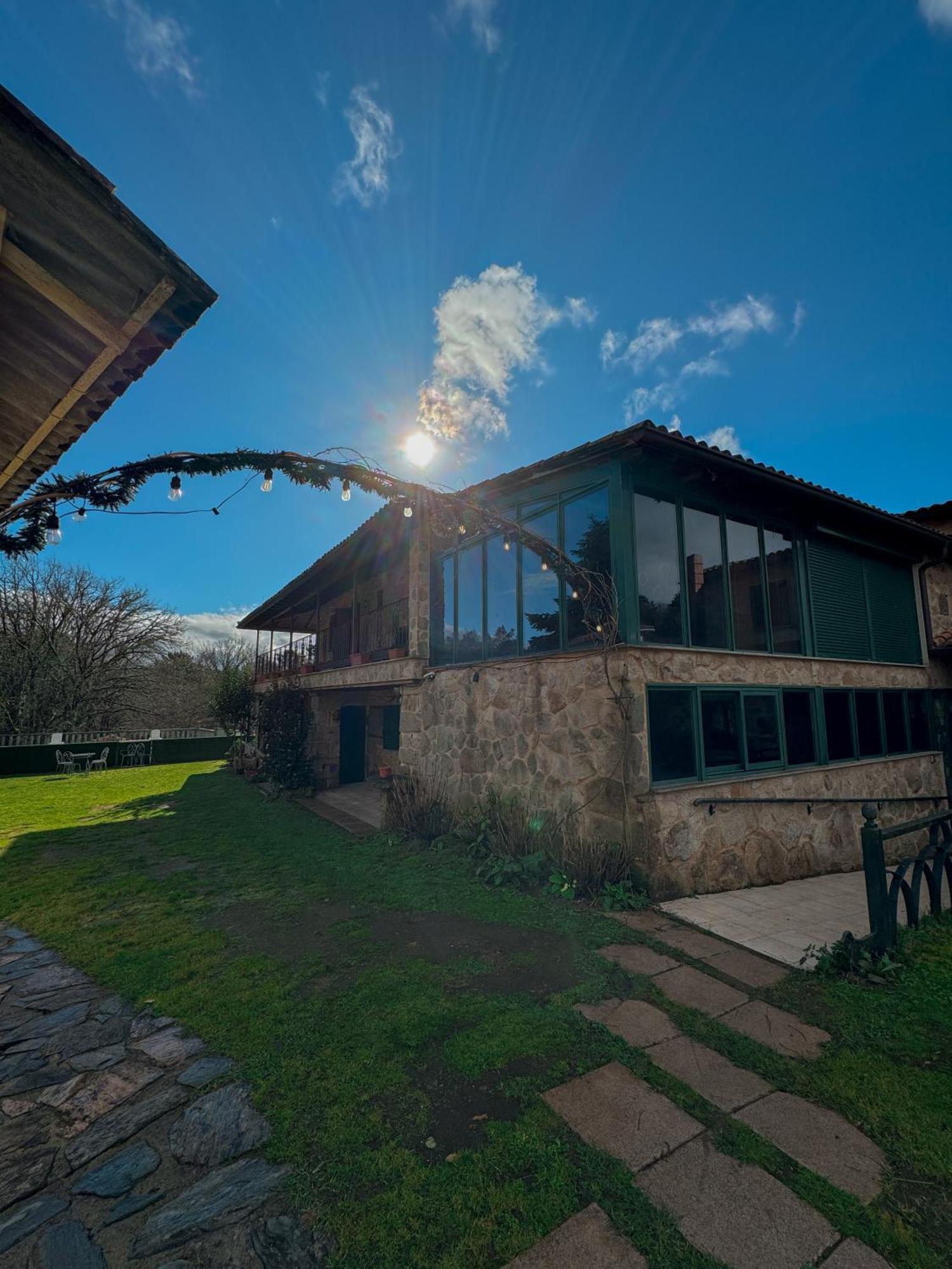 Aldea Figueiredo Guest House โอว์เรนเซ ภายนอก รูปภาพ