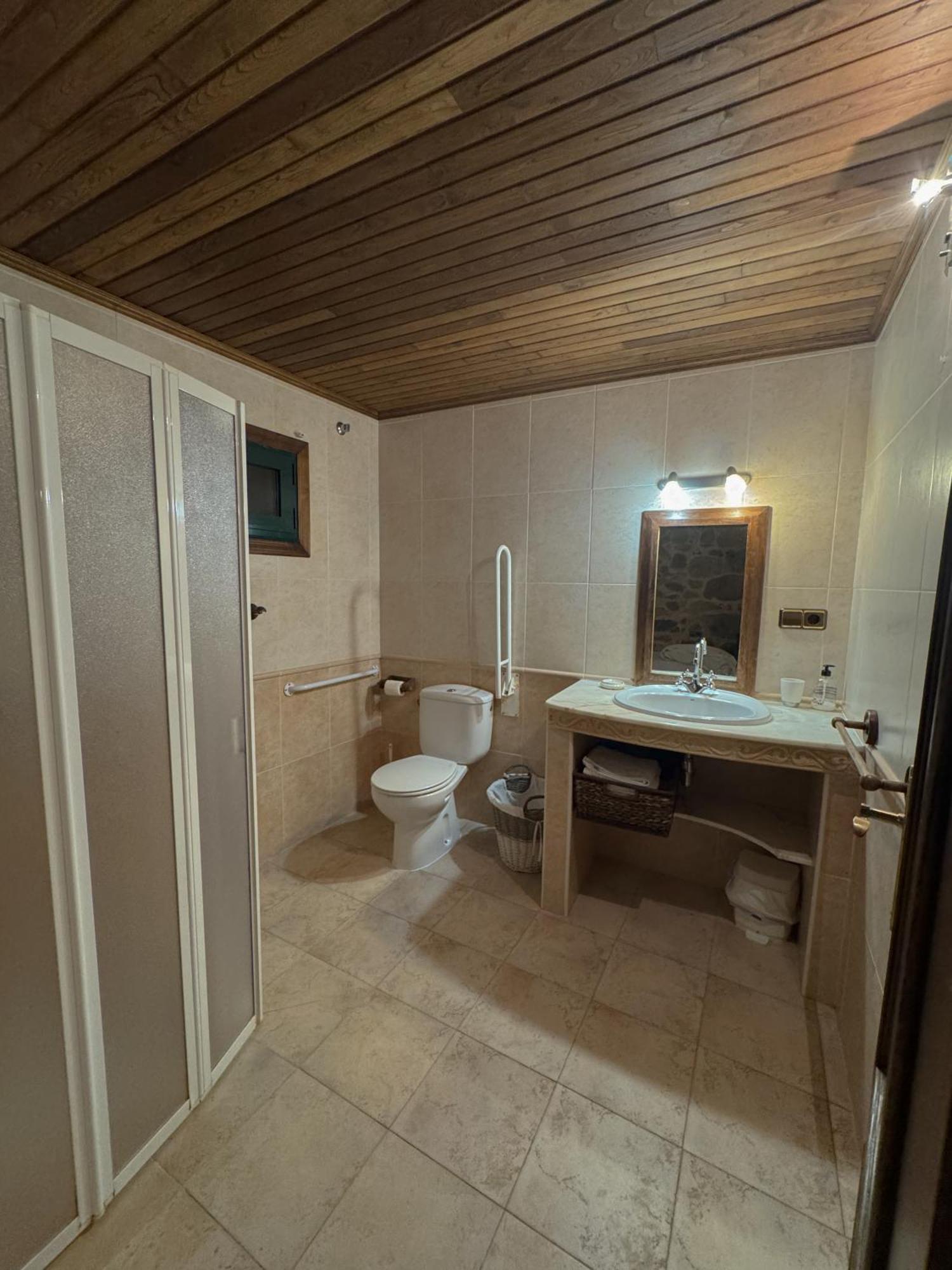Aldea Figueiredo Guest House โอว์เรนเซ ภายนอก รูปภาพ